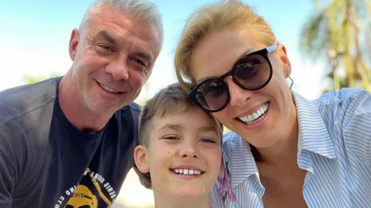 Ana Hickmann e Família (Foto: Reprodução/ Instagram)