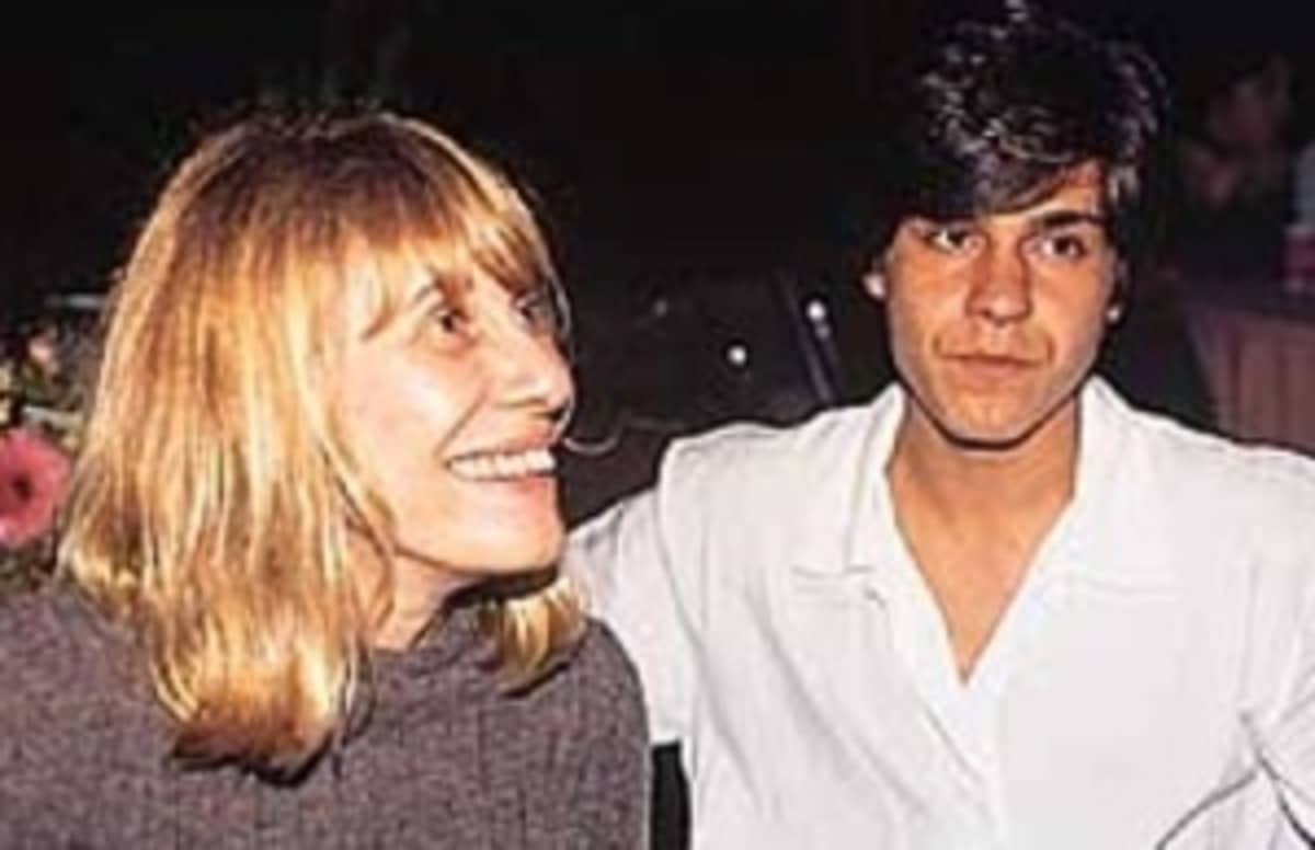 Renata Sorrah e André Gonçalves na década de 90 tiveram um romance (Foto Reprodução/Internet)