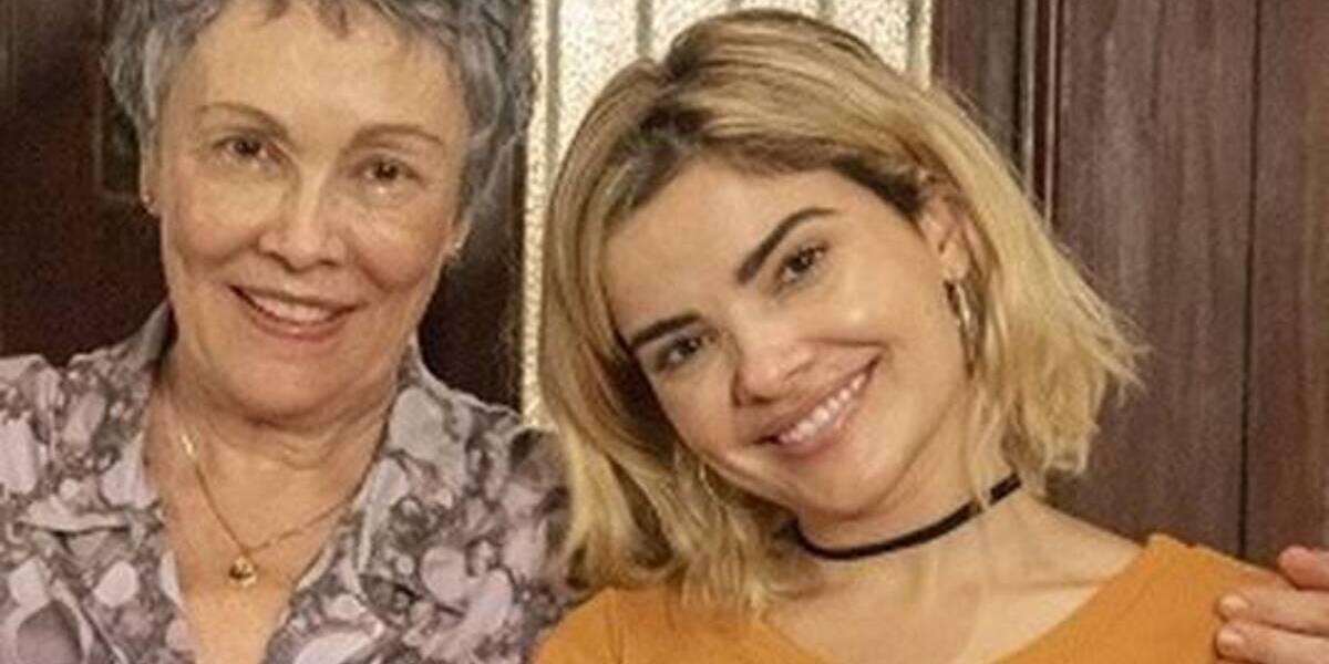 Vanessa Giácomo e Analu Prestes em "As Filhas de Eva" interpretando mãe e filha (Foto Reprodução/GShow)