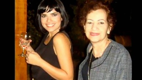 a atriz e a mãe de Vanessa (Foto Rerodução/Internet)