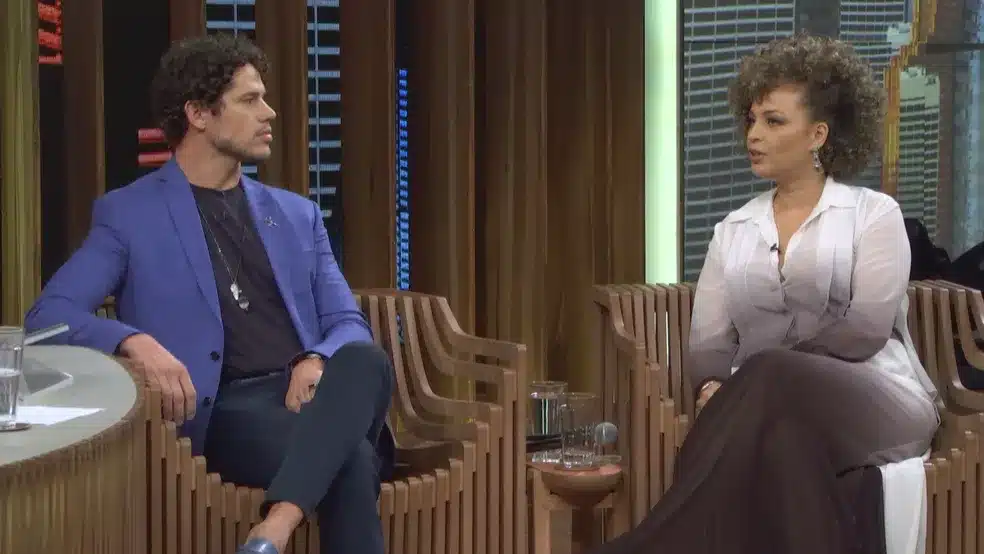José Loreto e Dr Júlia em "Conversa com Bial" (Foto Reprodução/GShow)