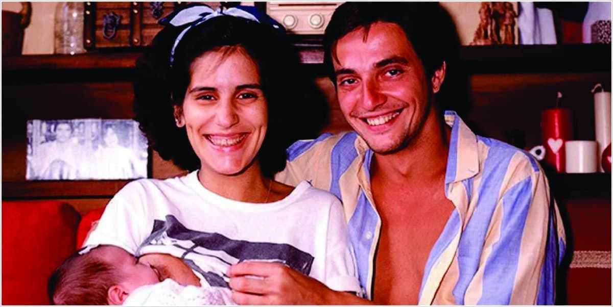 Glória Pires ao lado de seu ex-marido, Fábio Jr e Cleo ainda bebê (Foto: Reprodução)