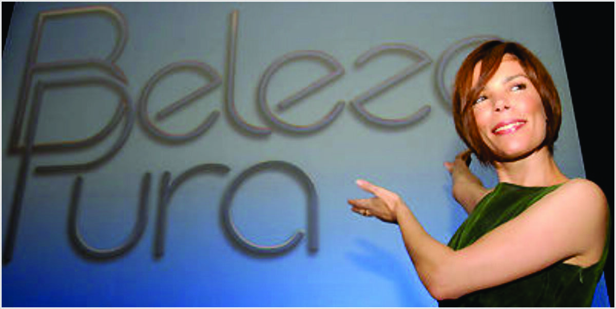 A autora Andréa Maltarolli escreveu a novela "Beleza Pura", da Globo, exibida em 2008 na faixa das 19 horas (Foto: reprodução/Globo)